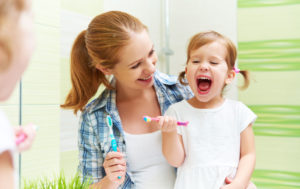Brushing Toddler's Teeth - KidSmile Dental
